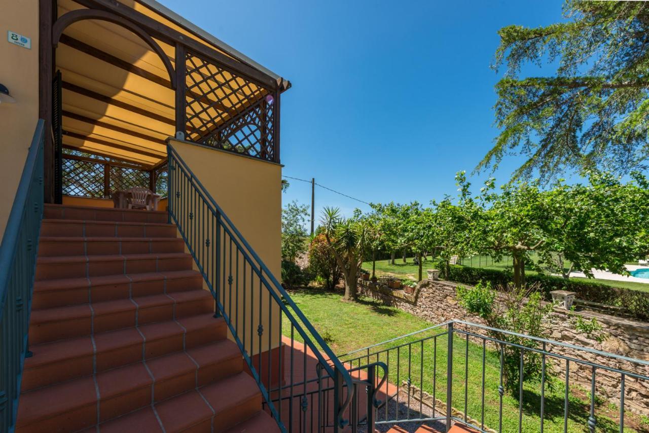 Agriturismo Le Vecchie Scuole Campiglia Marittima Exterior photo