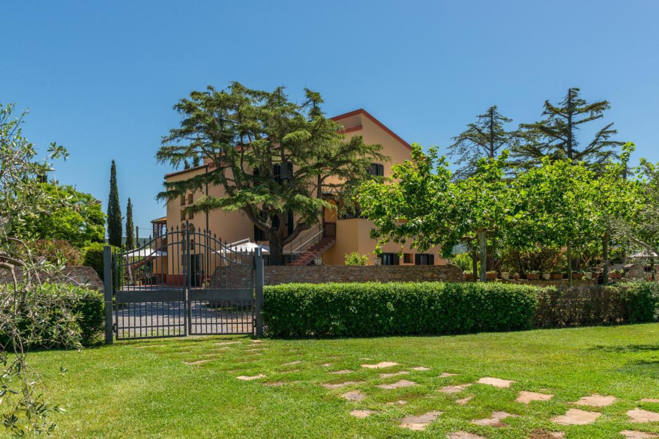 Agriturismo Le Vecchie Scuole Campiglia Marittima Exterior photo