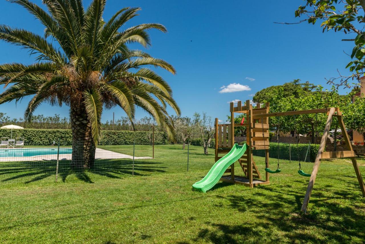 Agriturismo Le Vecchie Scuole Campiglia Marittima Exterior photo